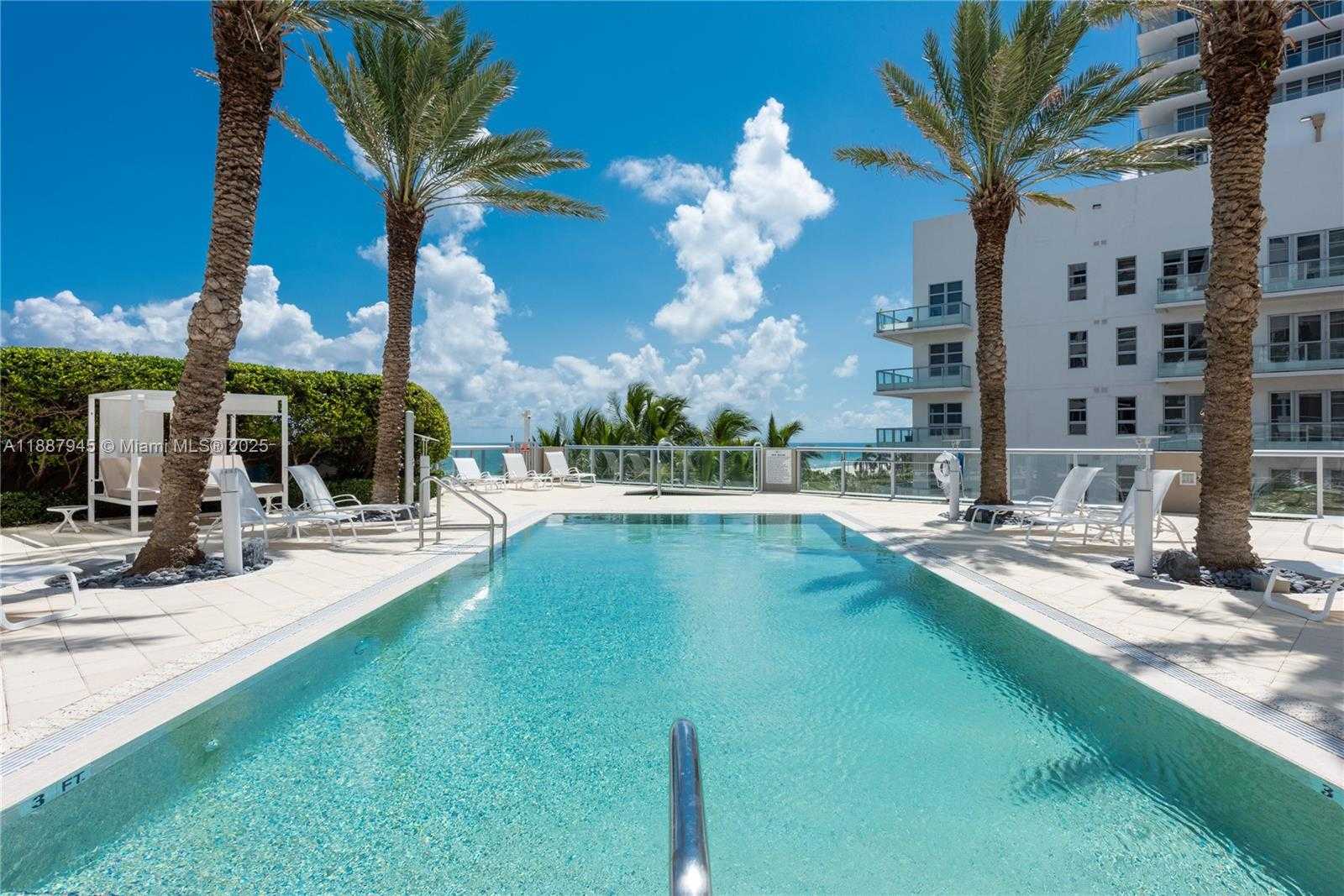Small Image of 3801 COLLINS AVE #1502, Miami Beach Number 30