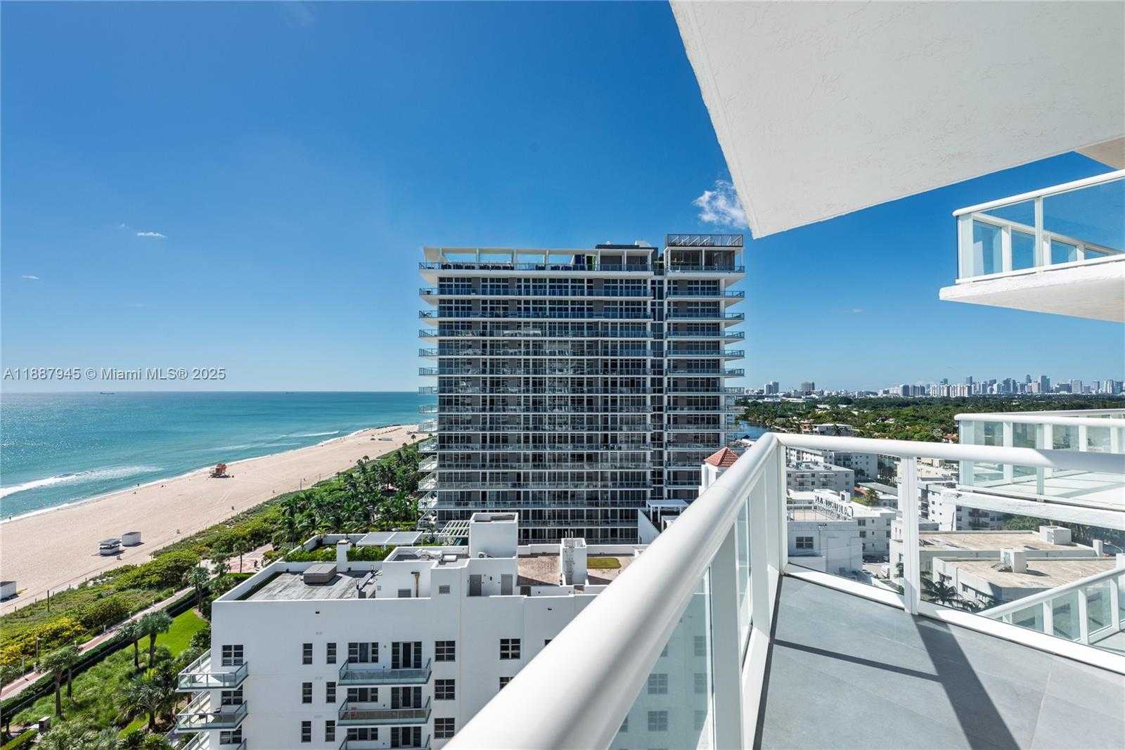 Small Image of 3801 COLLINS AVE #1502, Miami Beach Number 4