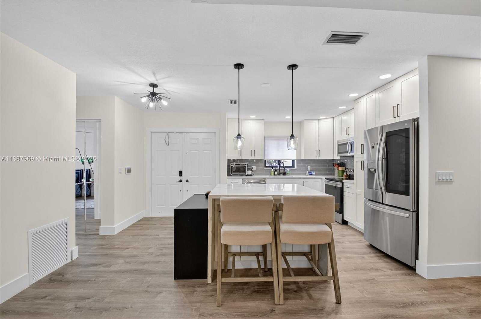 Small Image of 20774 CONCORD GREEN DR W, Boca Raton Number 11