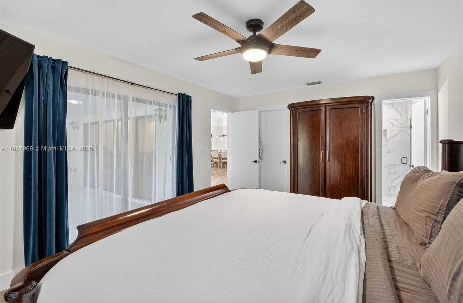 Small Image of 20774 CONCORD GREEN DR W, Boca Raton Number 21