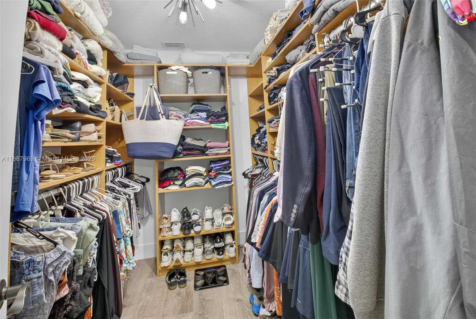 Small Image of 20774 CONCORD GREEN DR W, Boca Raton Number 23