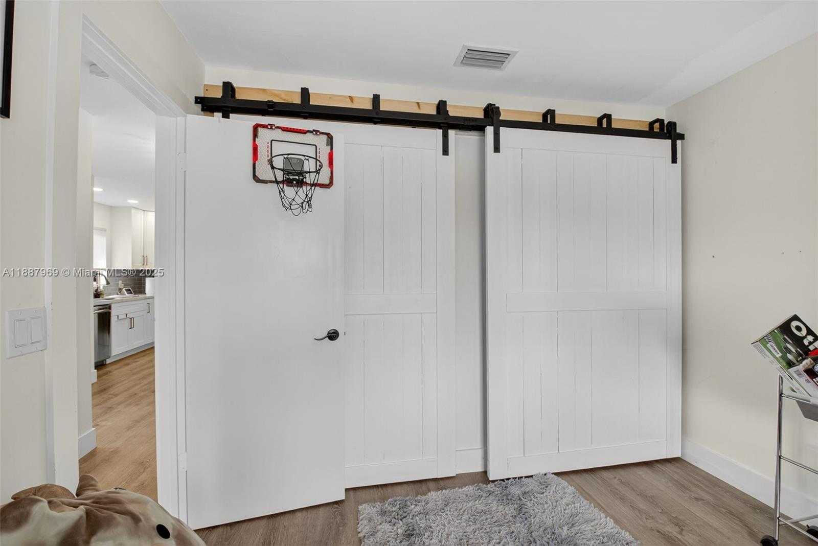 Small Image of 20774 CONCORD GREEN DR W, Boca Raton Number 25