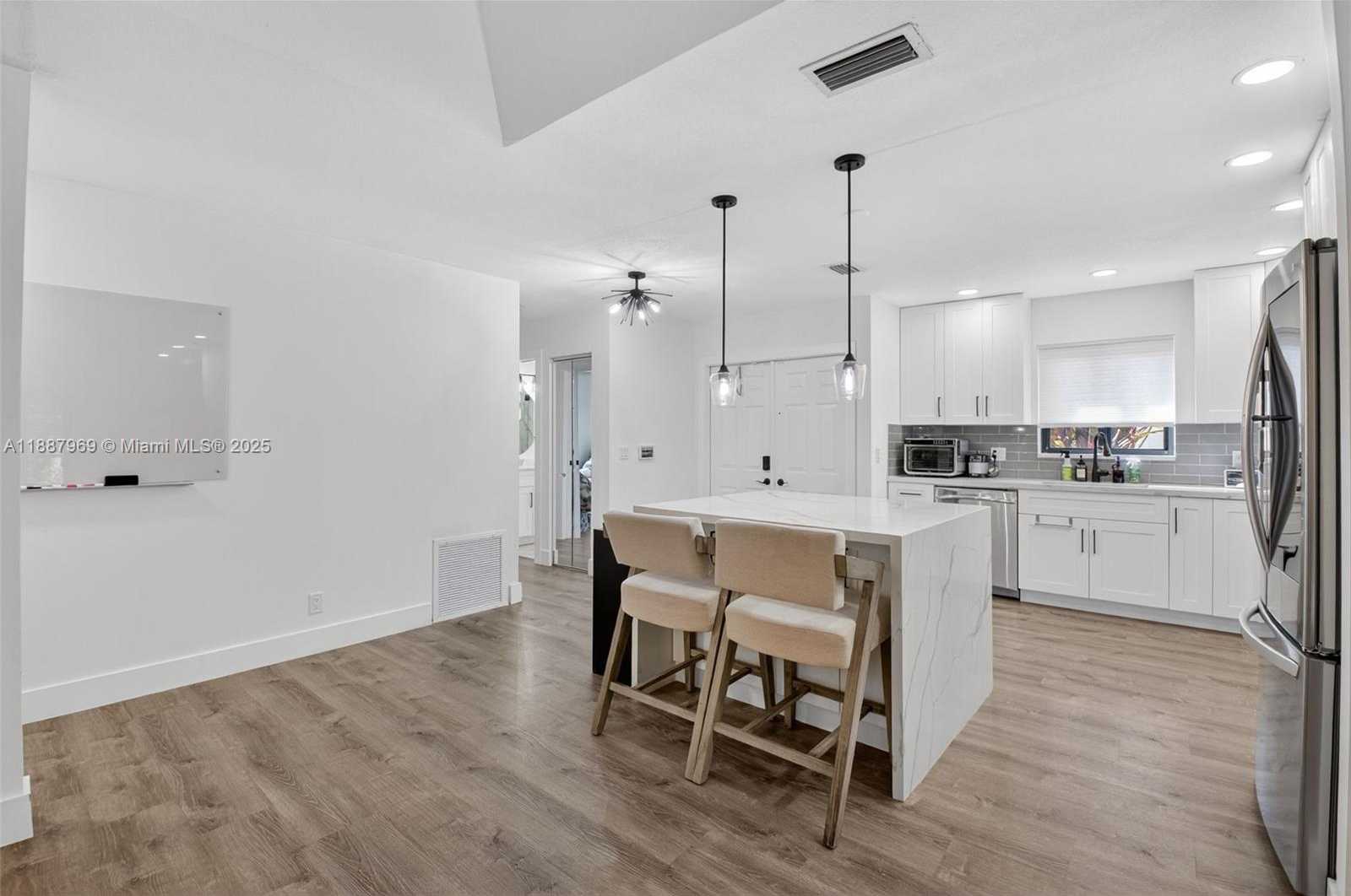 Small Image of 20774 CONCORD GREEN DR W, Boca Raton Number 6