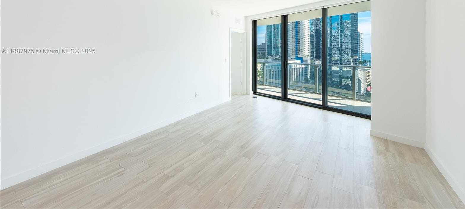 Small Image of 1300 SOUTH MIAMI AVE #1003, Miami Number 3