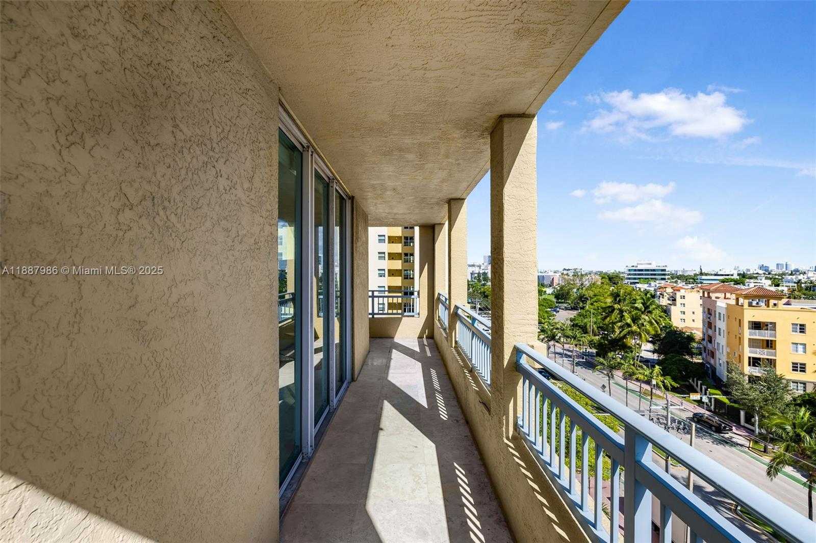 Small Image of 90 ALTON RD #811, Miami Beach Number 20