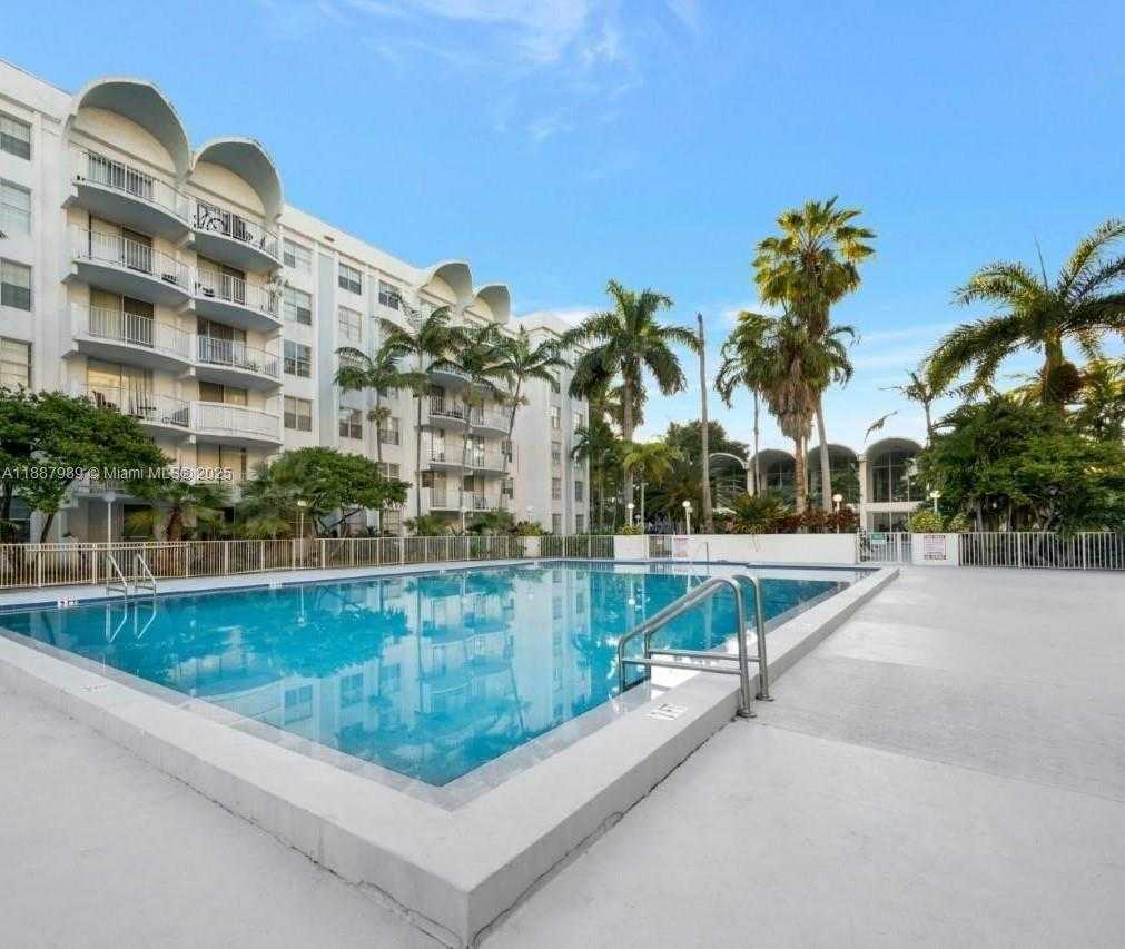 Small Image of 498 NORTH WEST 165TH ST RD #D-405, Miami Number 11