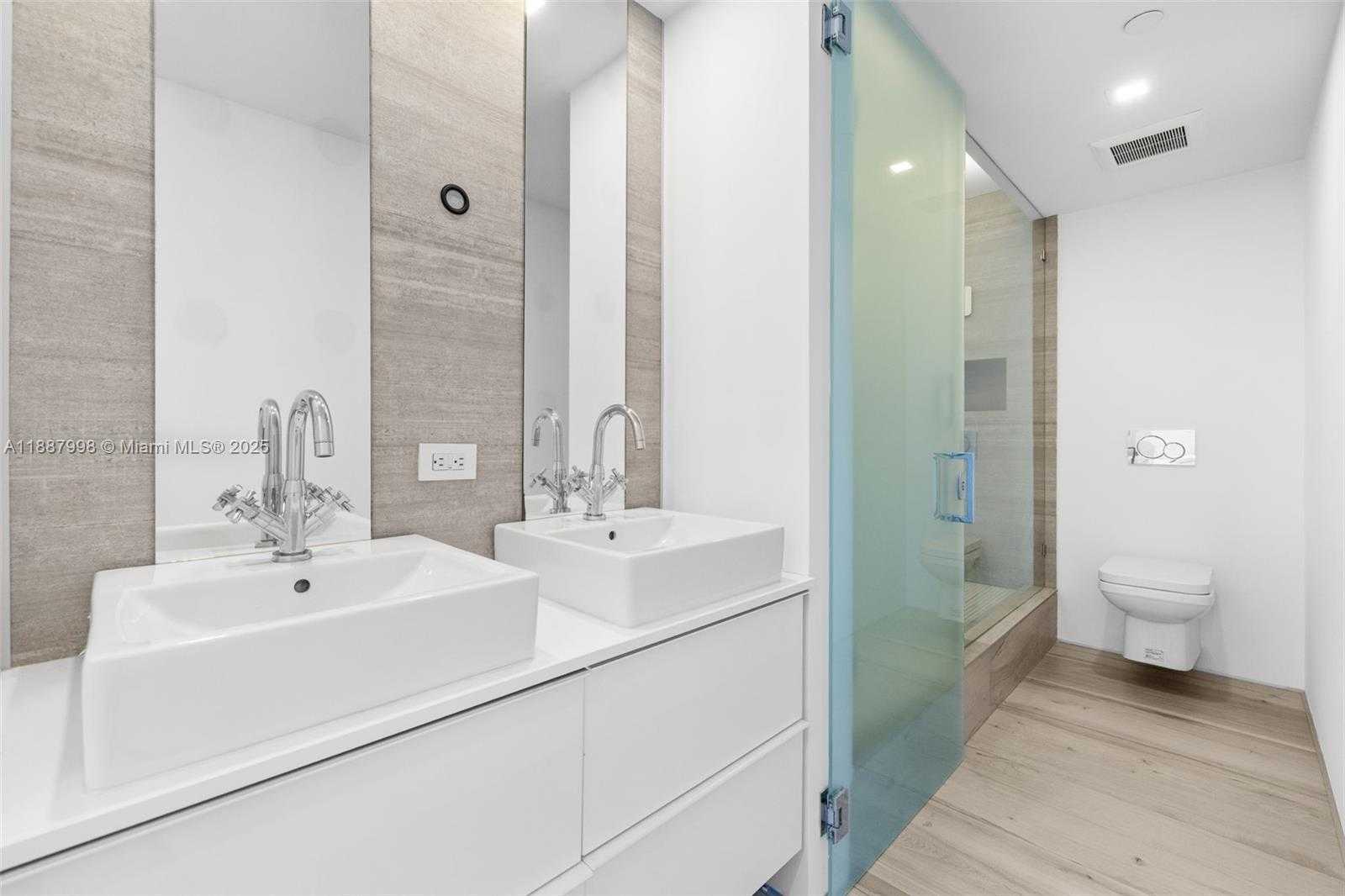 Small Image of 1330 WEST AVE #3407, Miami Beach Number 23