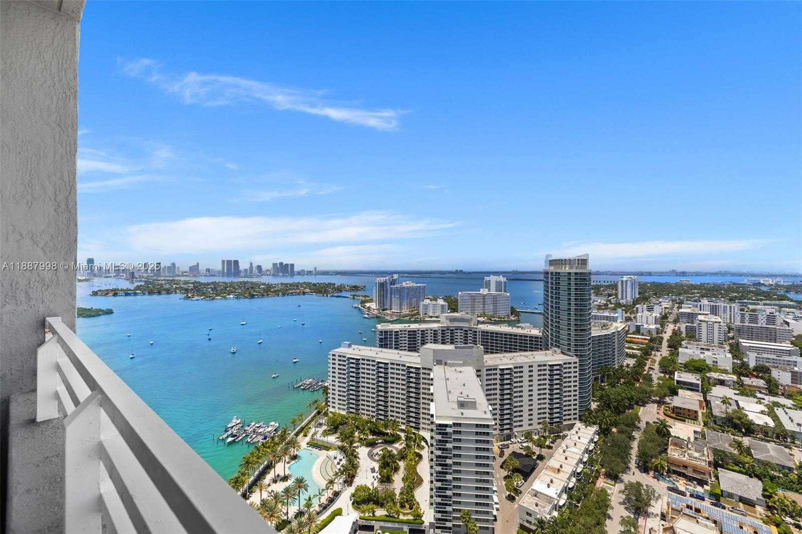 Small Image of 1330 WEST AVE #3407, Miami Beach Number 31