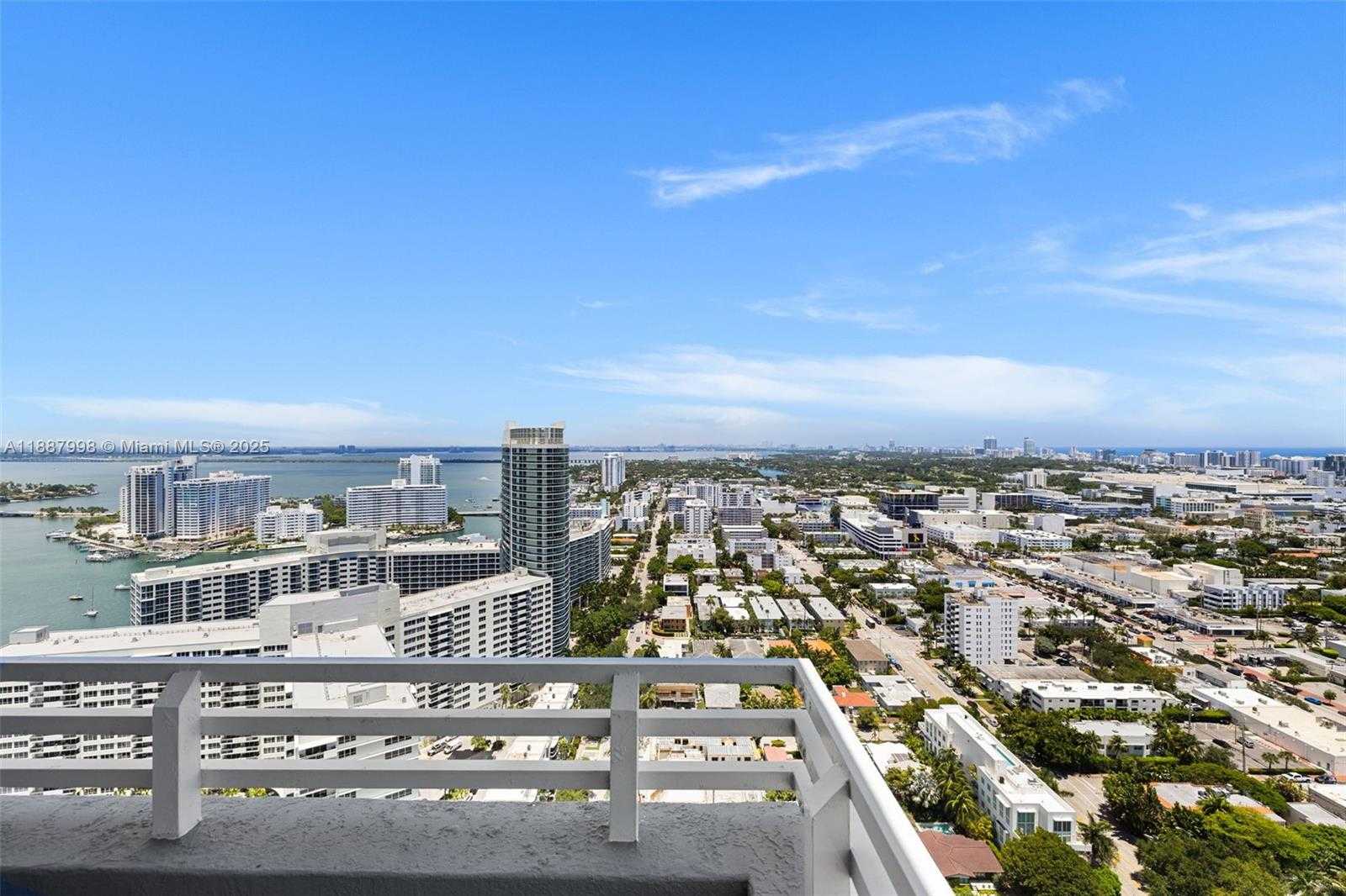 Small Image of 1330 WEST AVE #3407, Miami Beach Number 32