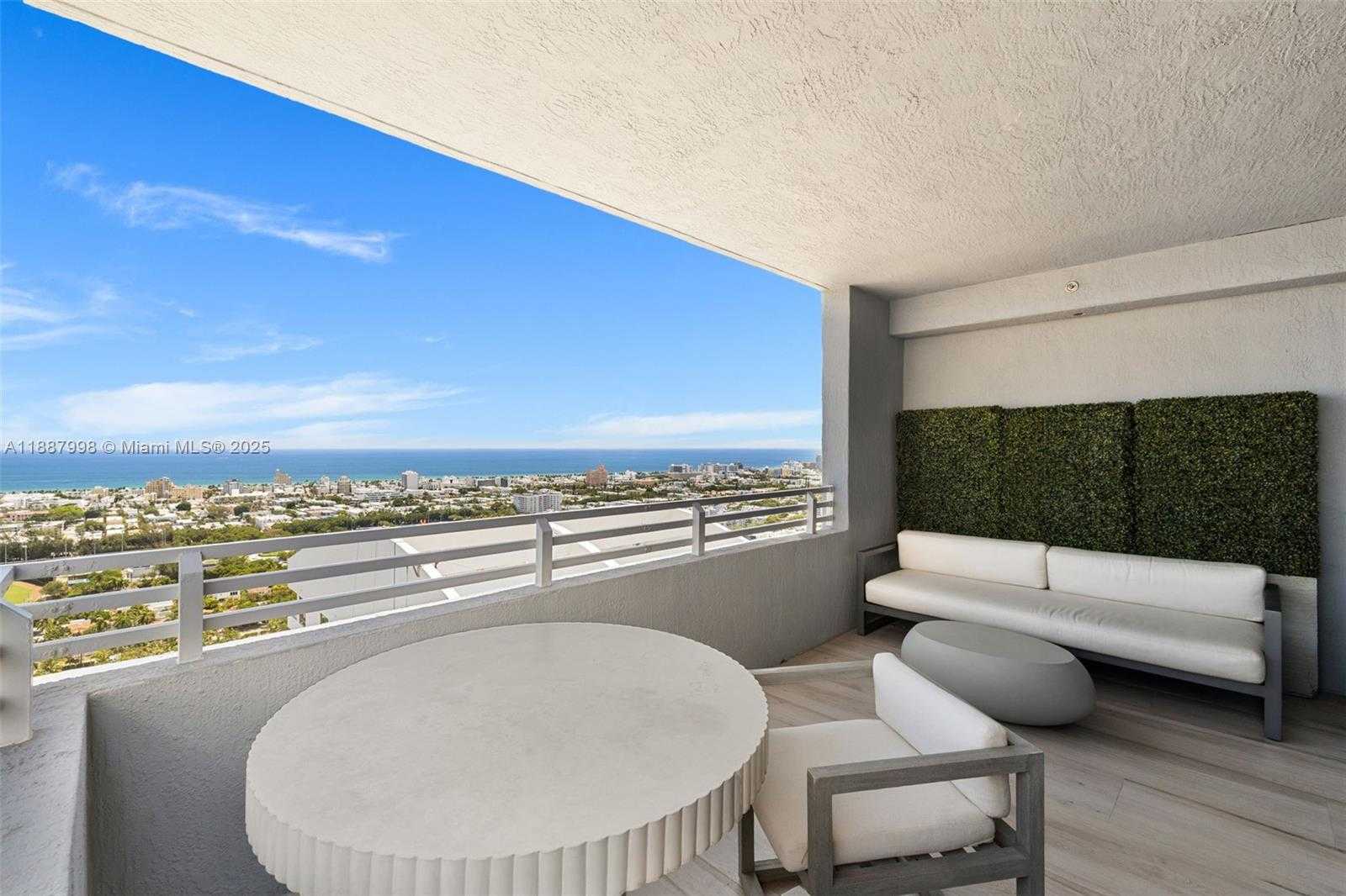 Small Image of 1330 WEST AVE #3407, Miami Beach Number 33