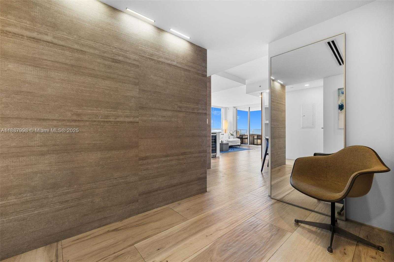 Small Image of 1330 WEST AVE #3407, Miami Beach Number 36