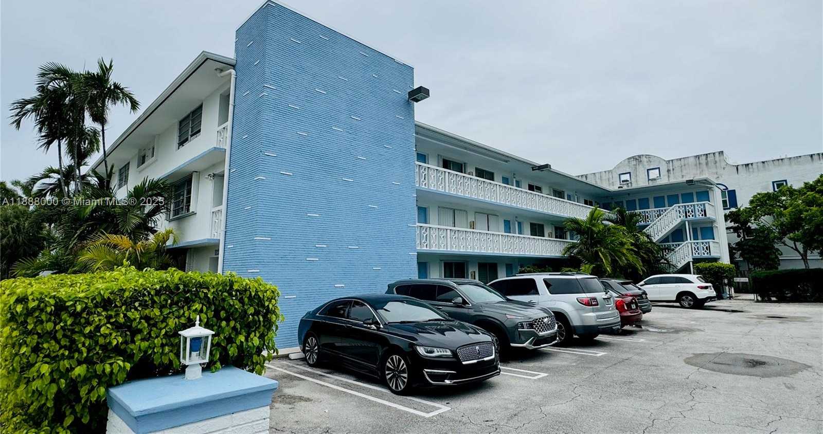 Small Image of 1120 102ND ST #7, Bay Harbor Islands Number 15