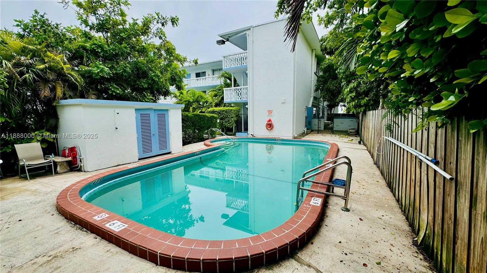 Small Image of 1120 102ND ST #7, Bay Harbor Islands Number 16