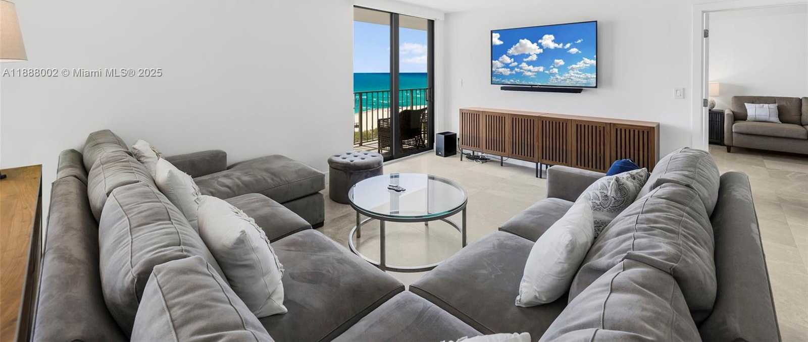 Small Image of 2625 COLLINS AVE #907, Miami Beach Number 10