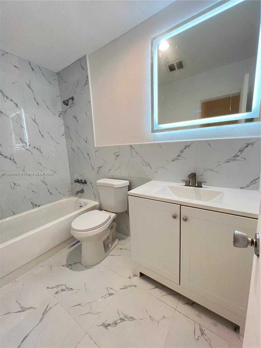 Small Image of 1821 NORTH EAST 62ND ST #426, Fort Lauderdale Number 12