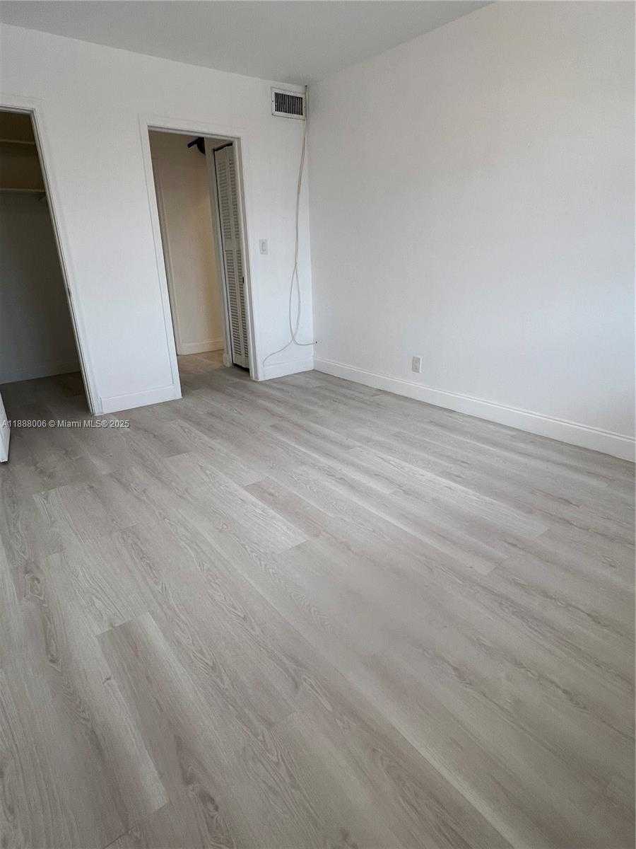 Small Image of 1821 NORTH EAST 62ND ST #426, Fort Lauderdale Number 9