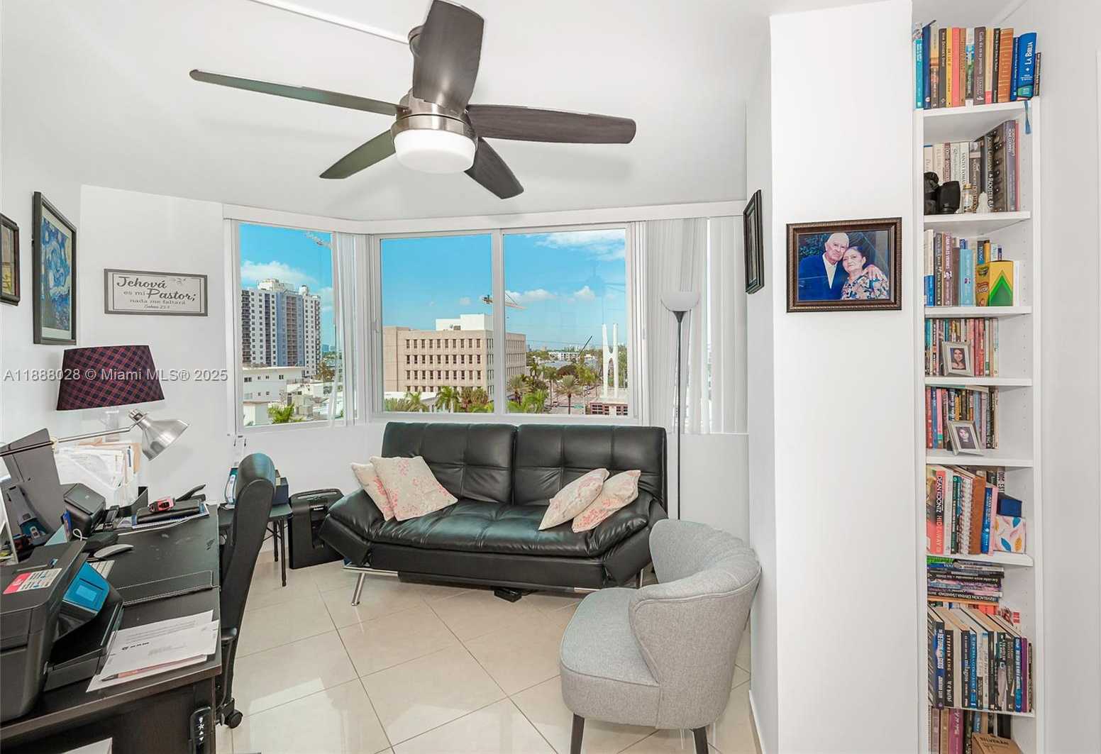 Small Image of 7135 COLLINS AVE #625, Miami Beach Number 15
