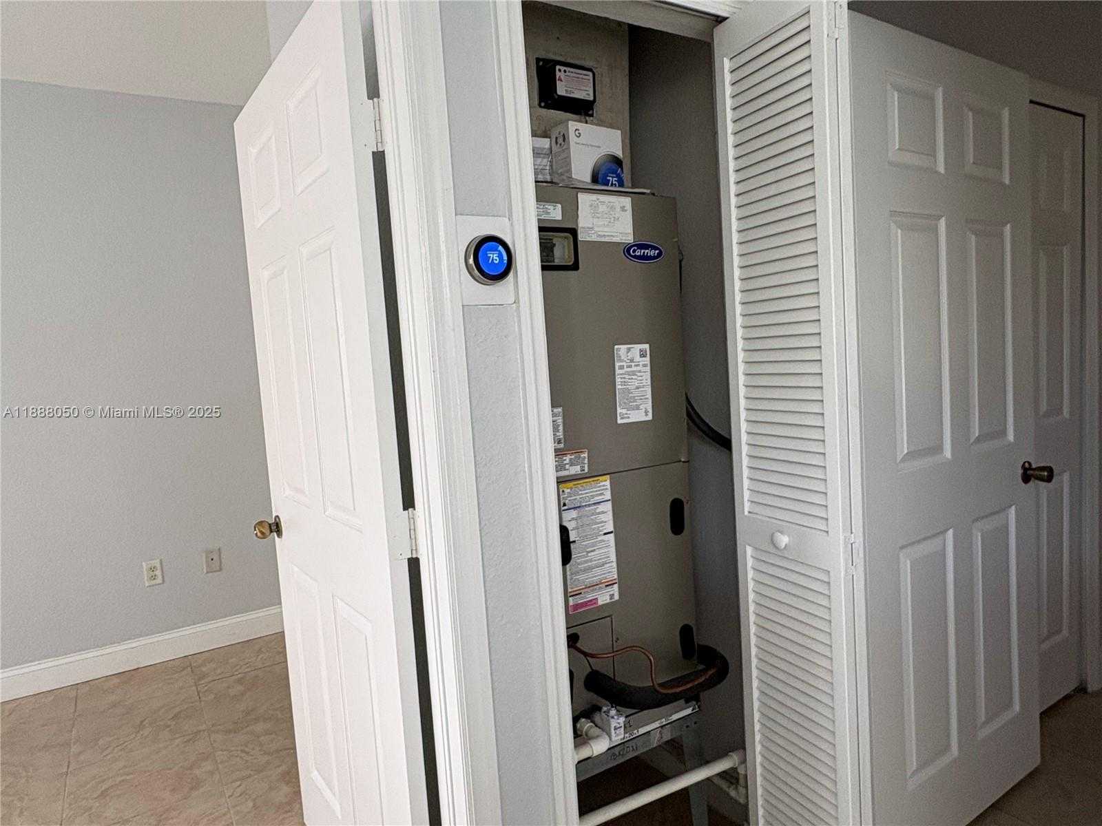 Small Image of 18038 NORTH WEST 74TH CT, Hialeah Number 23