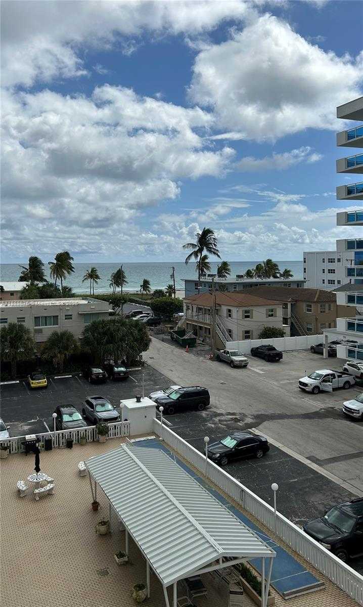Small Image of 1601 SOUTH OCEAN DR #504, Hollywood Number 16