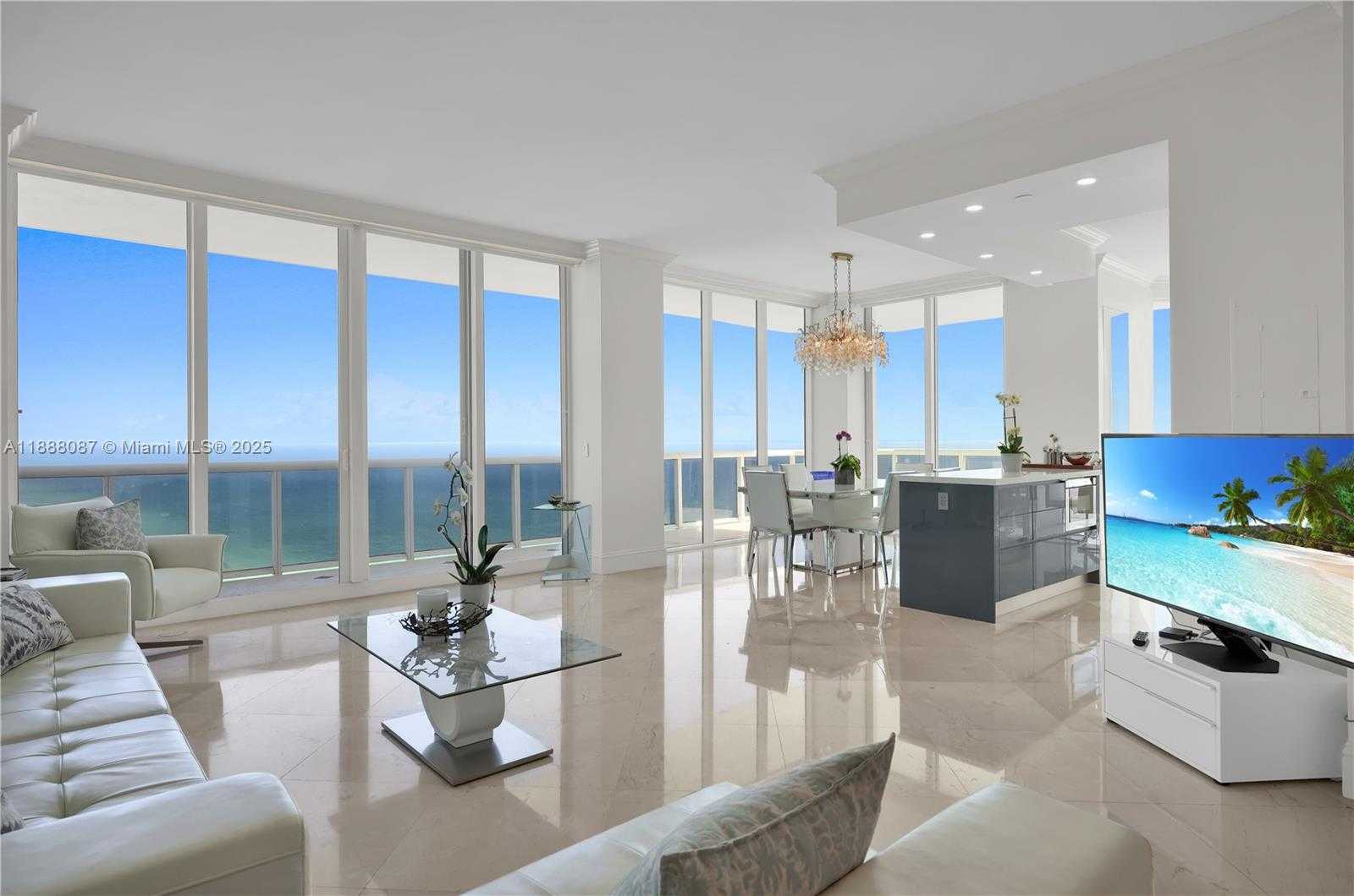 Small Image of 4779 COLLINS AVE #PH4301, Miami Beach Number 2