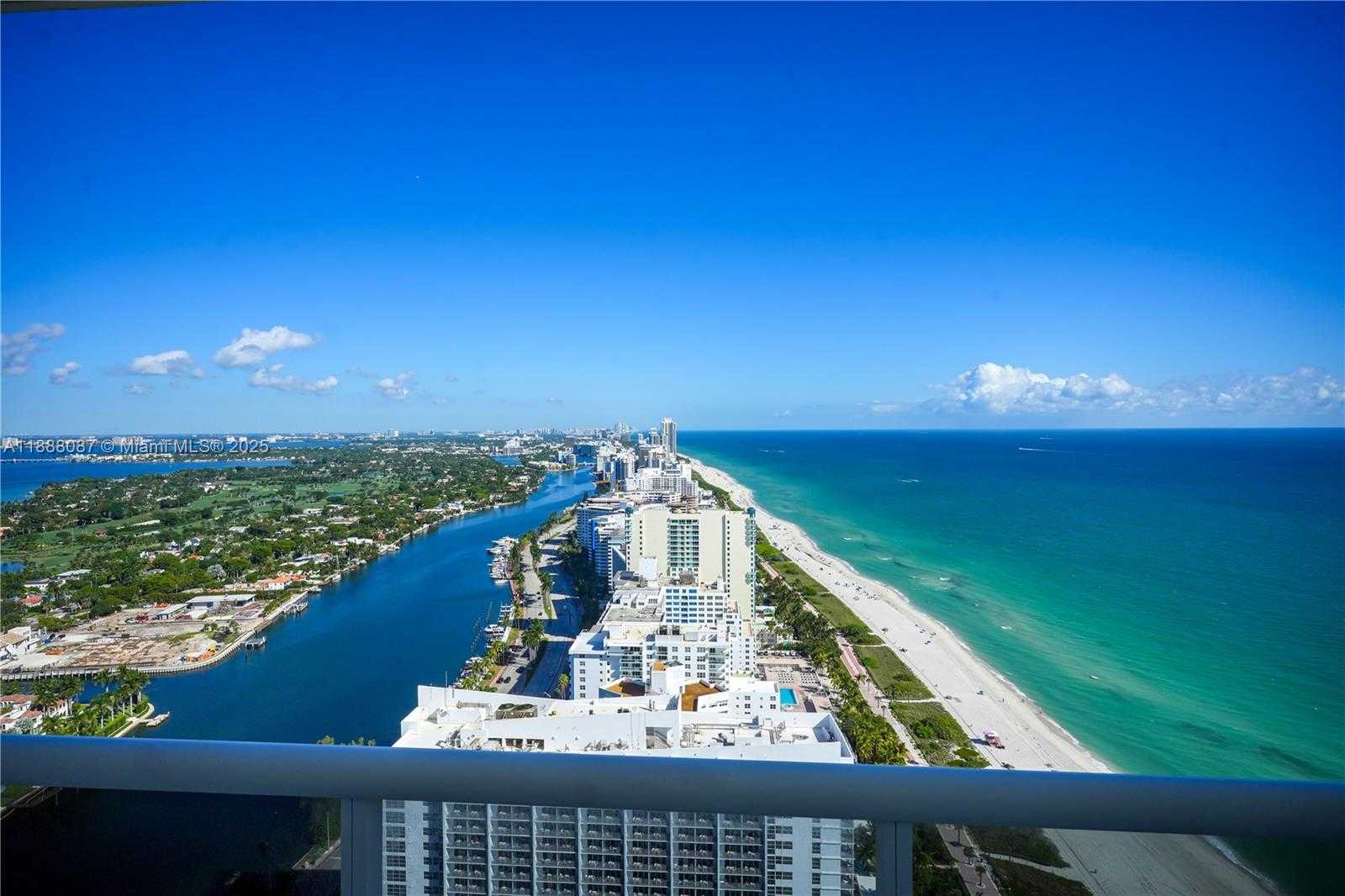 Small Image of 4779 COLLINS AVE #PH4301, Miami Beach Number 36