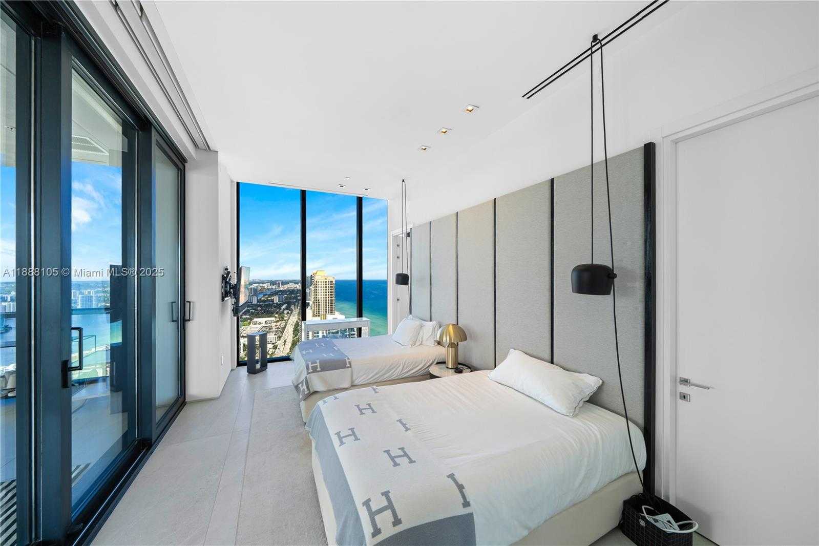 Small Image of 17141 COLLINS AVE #LPH-1, Sunny Isles Beach Number 62