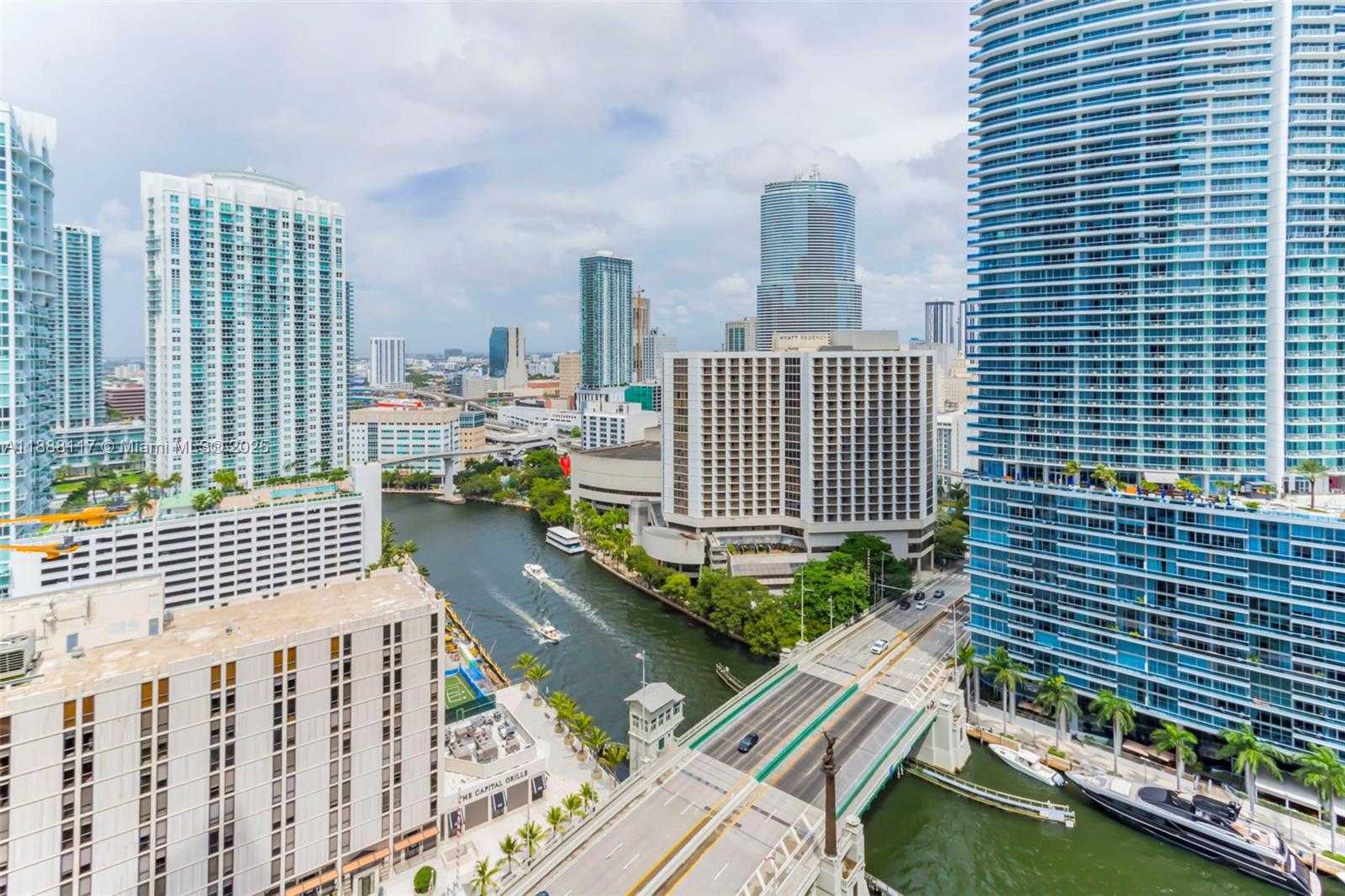 Small Image of 485 BRICKELL AVE #2502, Miami Number 20