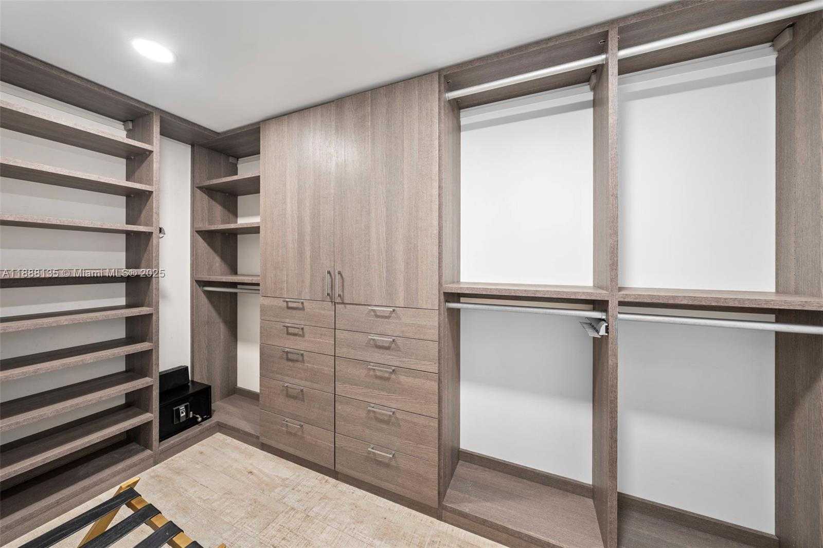 Small Image of 1201 20TH ST #304, Miami Beach Number 11