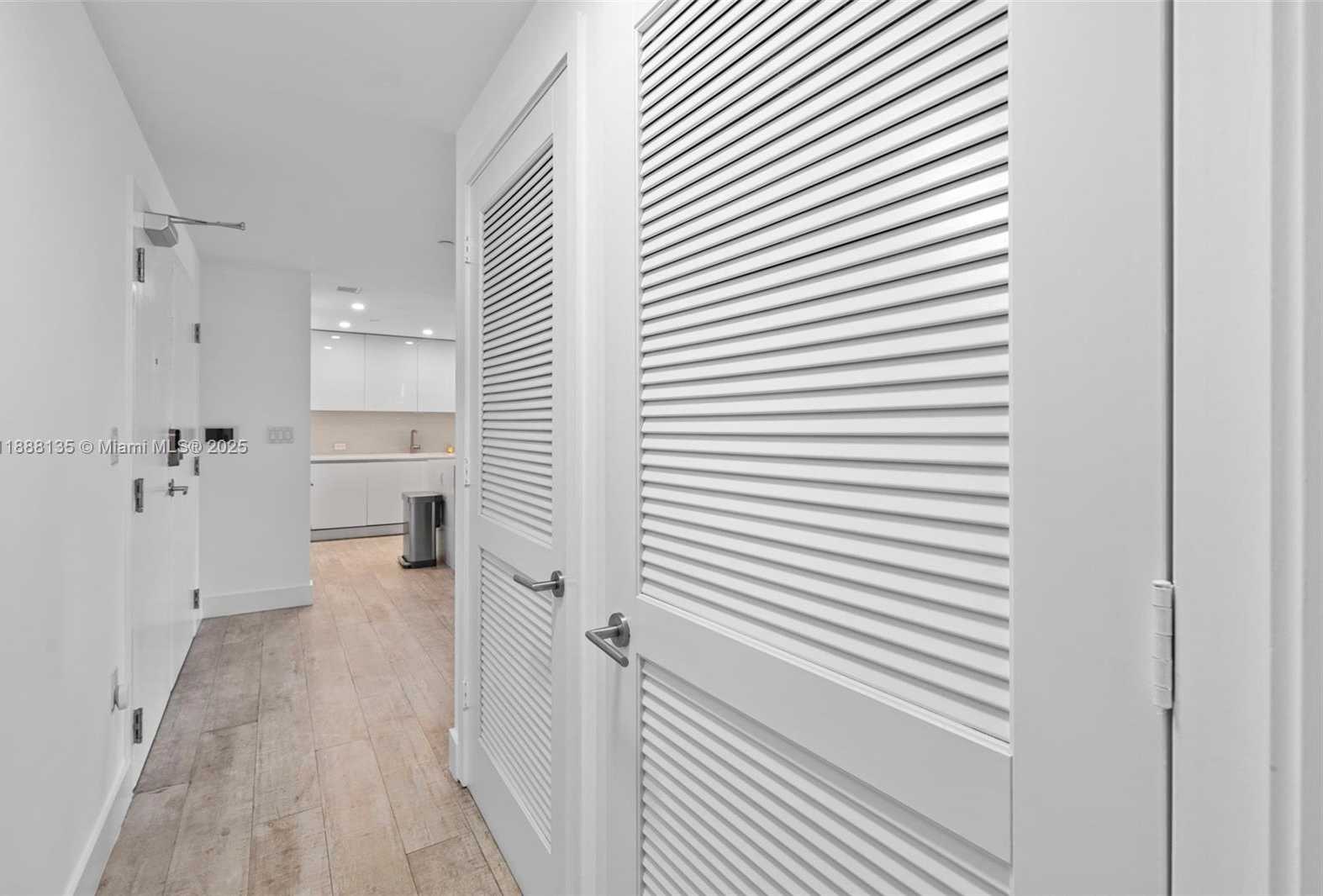 Small Image of 1201 20TH ST #304, Miami Beach Number 14