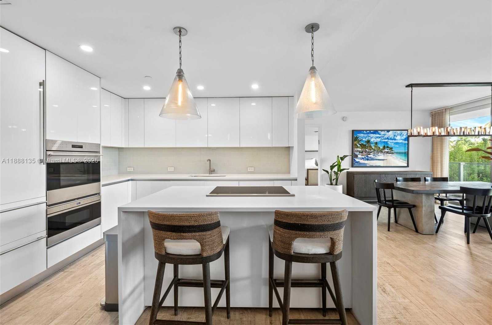 Small Image of 1201 20TH ST #304, Miami Beach Number 2