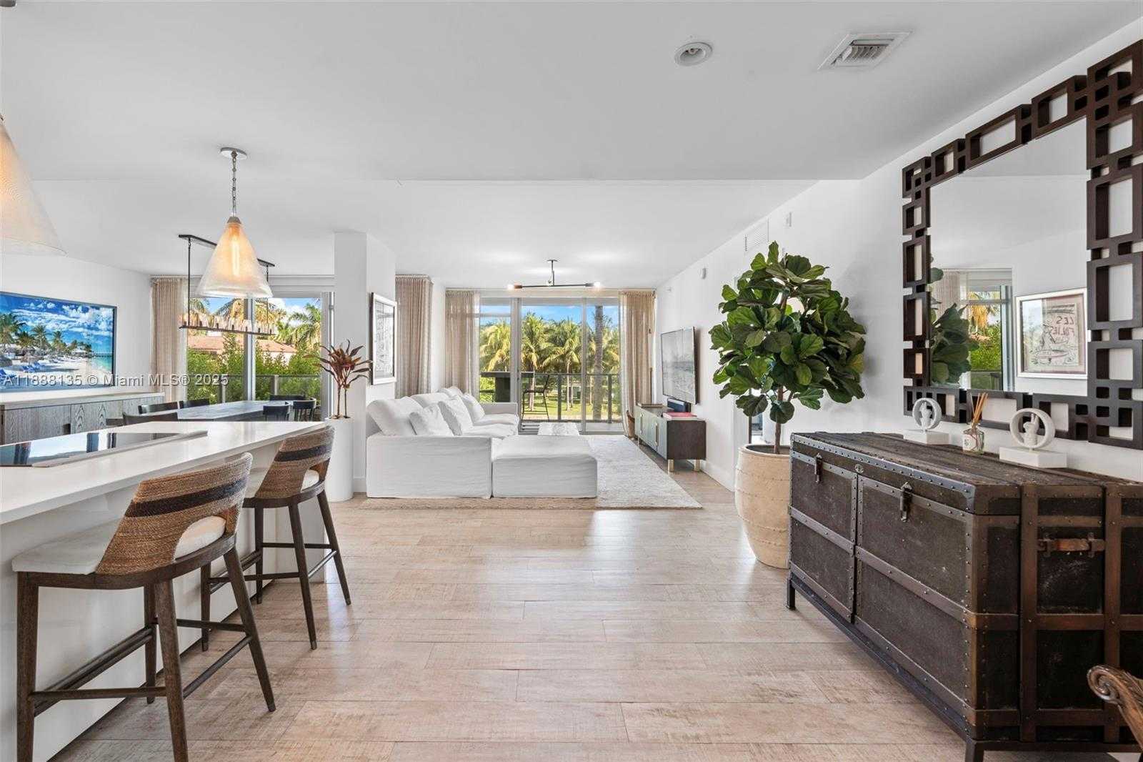 Small Image of 1201 20TH ST #304, Miami Beach Number 3