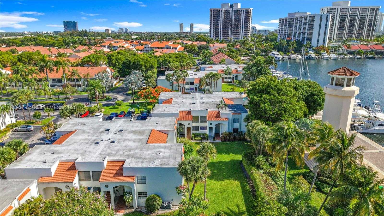 Small Image of 3552 MAGELLAN CIR #122, Aventura Number 5