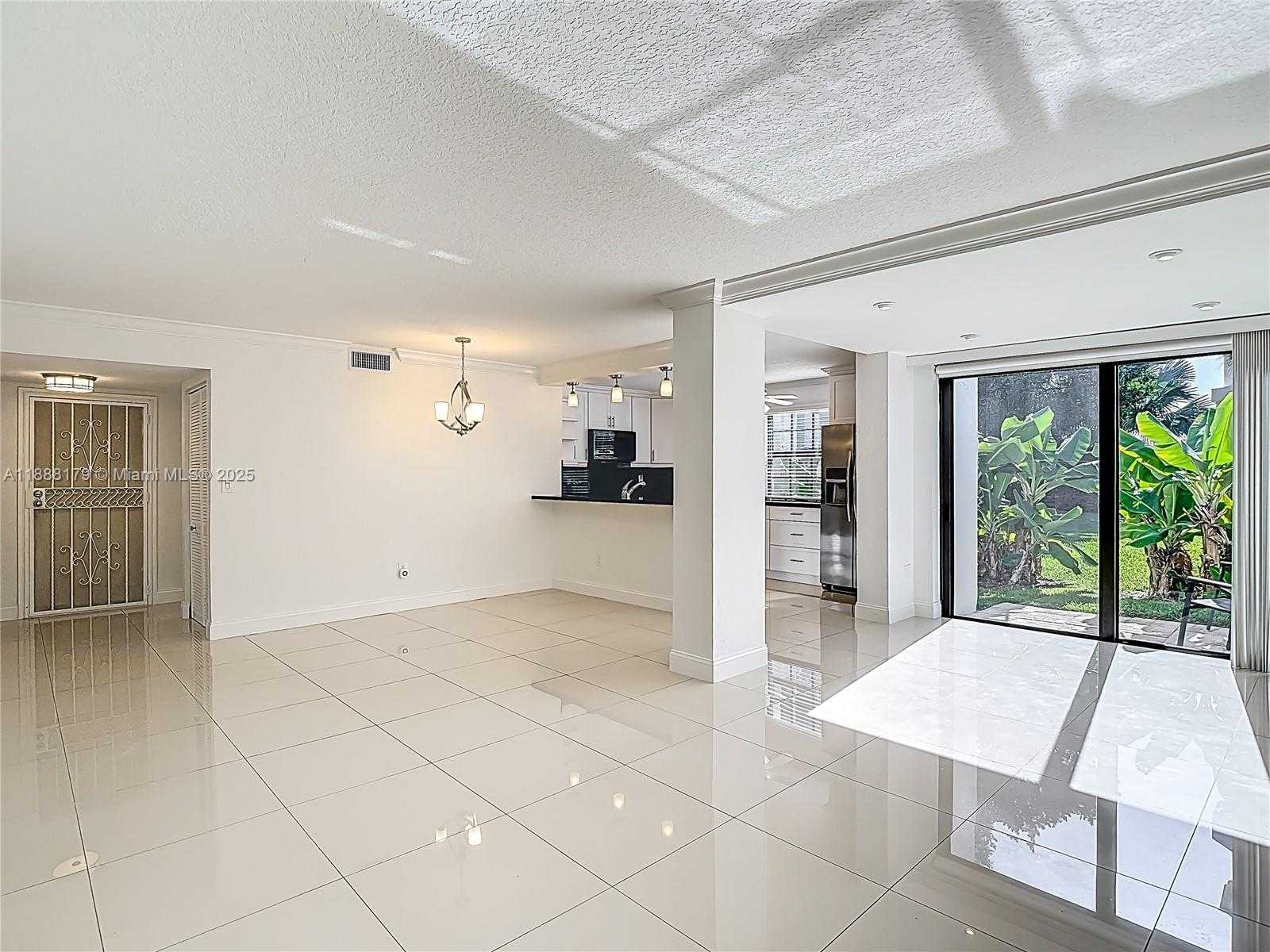 Small Image of 3552 MAGELLAN CIR #122, Aventura Number 52