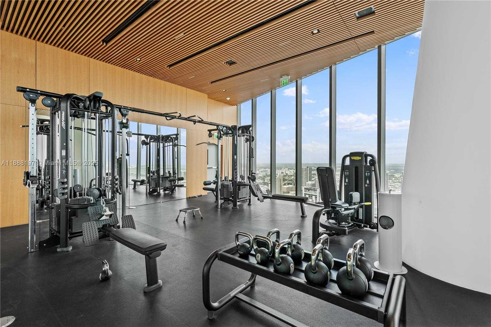 Small Image of 300 BISCAYNE BLVD WAY #1103, Miami Number 41