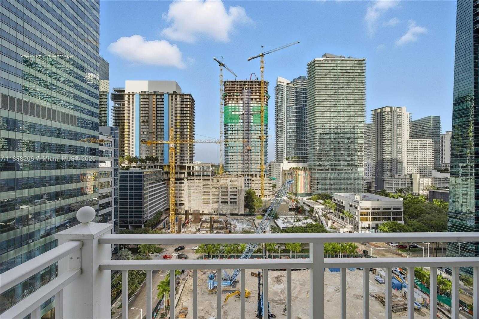 Small Image of 185 SOUTH EAST 14 TER #1709, Miami Number 14