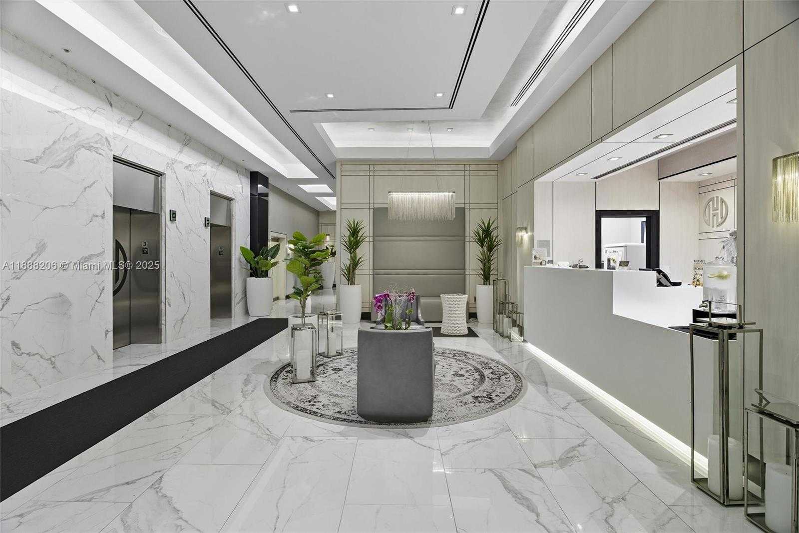 Small Image of 185 SOUTH EAST 14 TER #1709, Miami Number 20