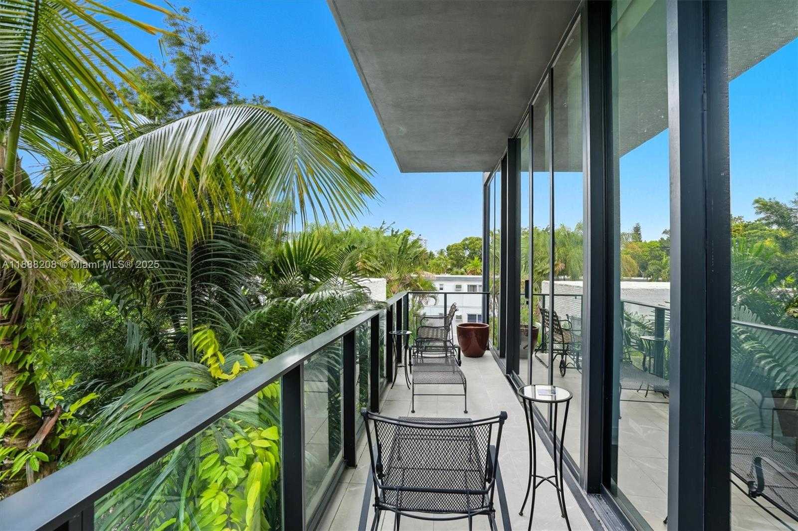 Small Image of 3156 SOUTH WEST 27TH AVE #203, Miami Number 5