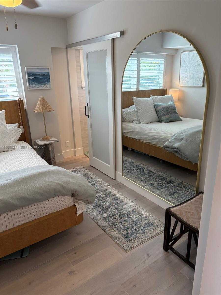 Small Image of 901 SOUTH SURF RD #208, Hollywood Number 10