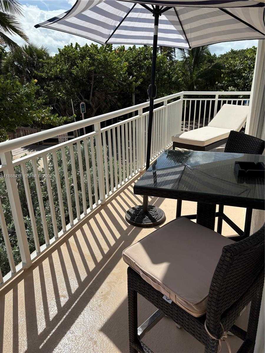 Small Image of 901 SOUTH SURF RD #208, Hollywood Number 13