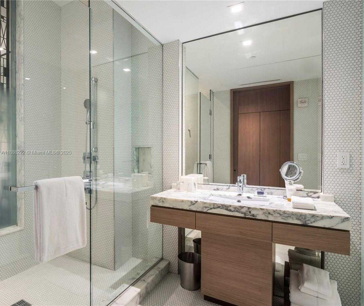 Small Image of 801 SOUTH MIAMI AVE #712, Miami Number 8