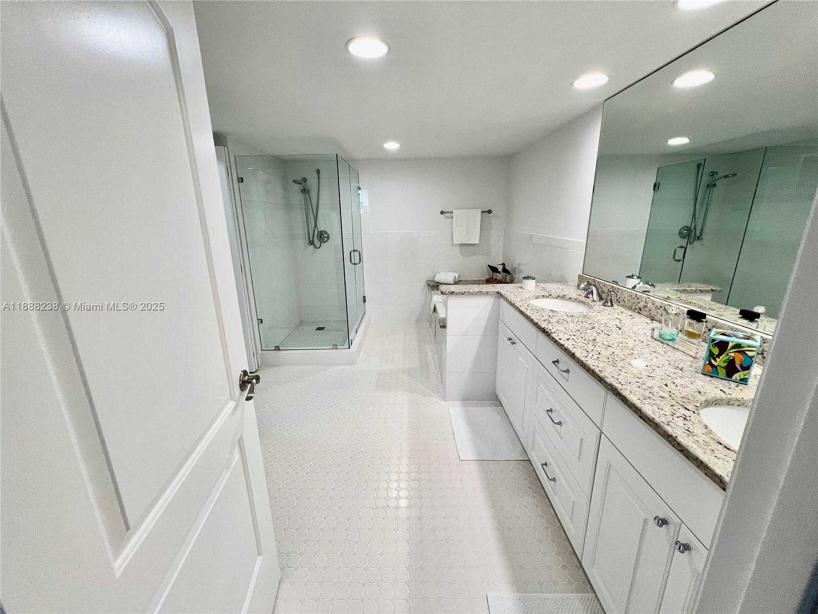 Small Image of 600 BILTMORE WAY #718, Coral Gables Number 21