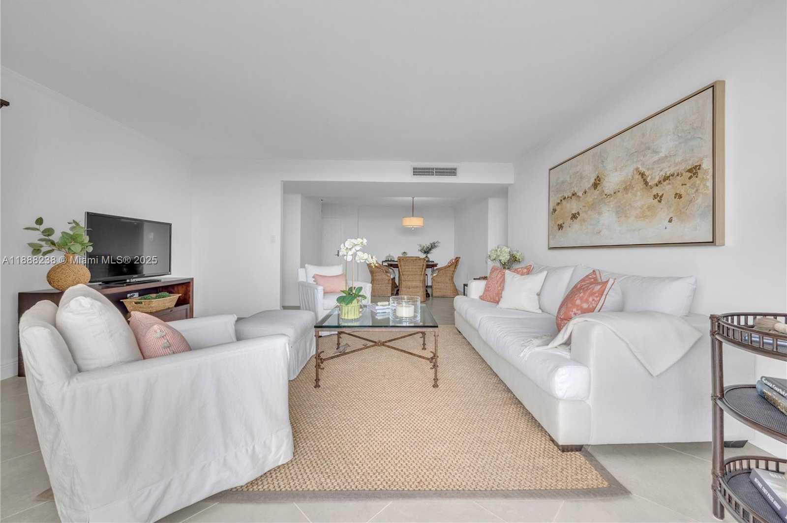 Small Image of 600 BILTMORE WAY #718, Coral Gables Number 5