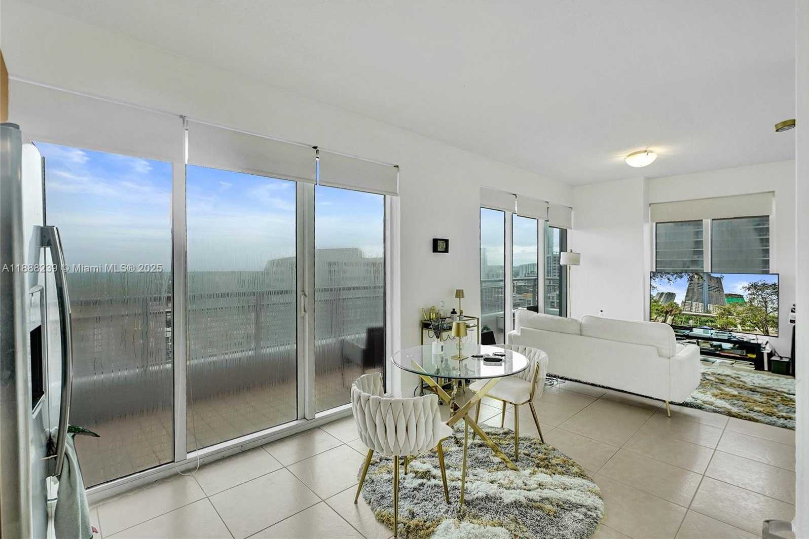Small Image of 60 SOUTH WEST 13TH ST #1721, Miami Number 2