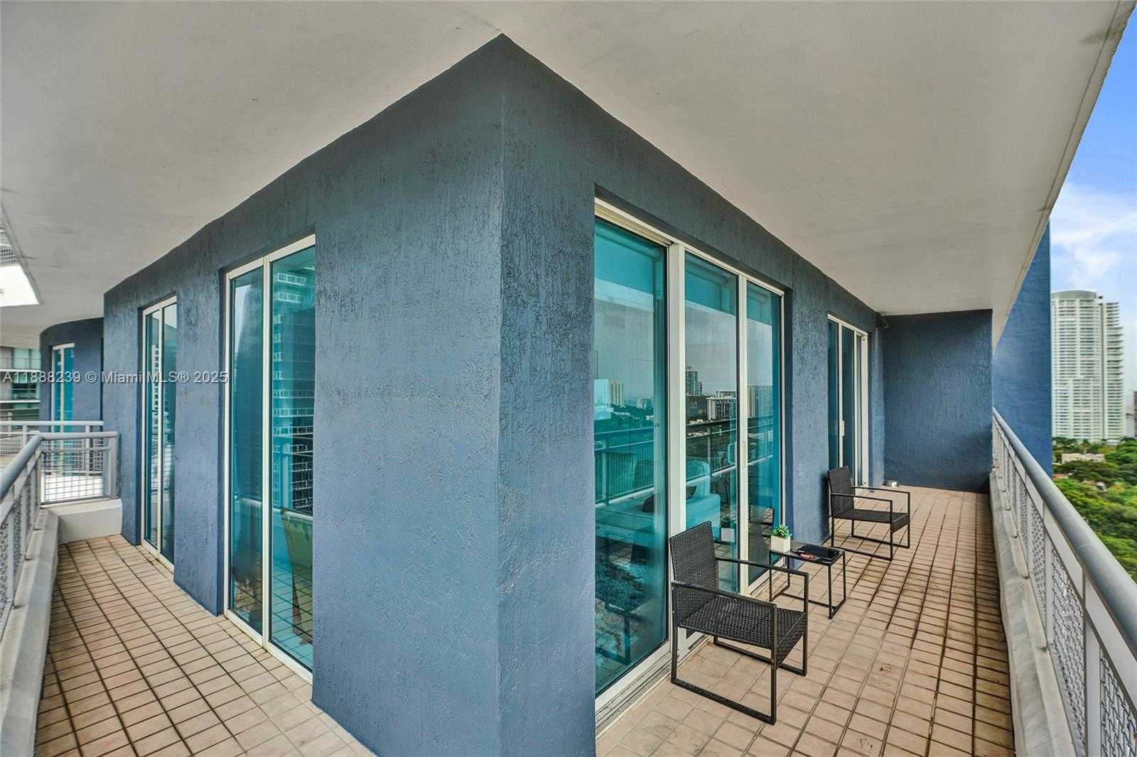 Small Image of 60 SOUTH WEST 13TH ST #1721, Miami Number 4