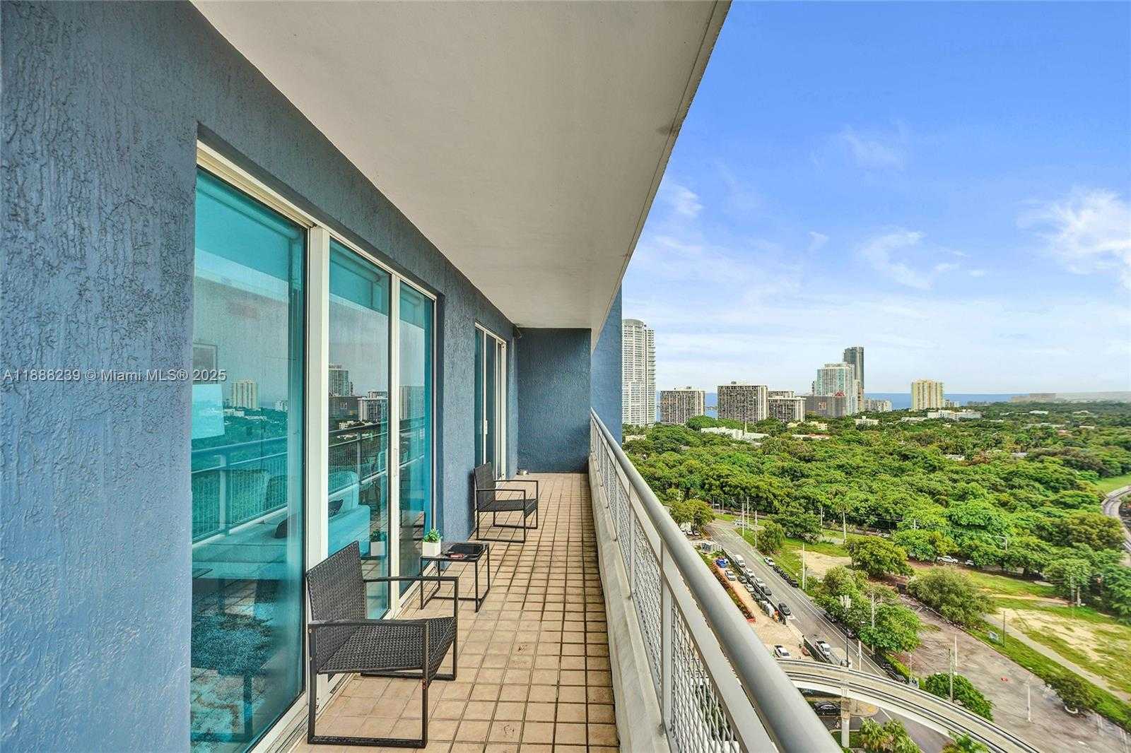 Small Image of 60 SOUTH WEST 13TH ST #1721, Miami Number 5
