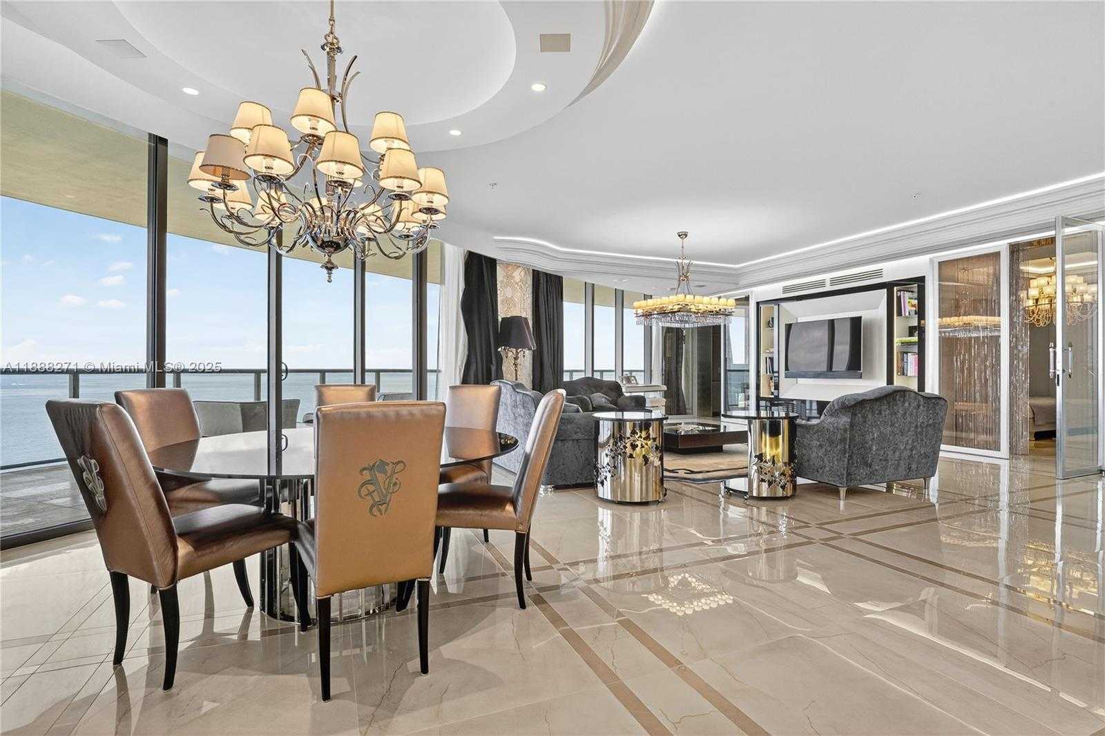 Small Image of Bal Harbour Number 27