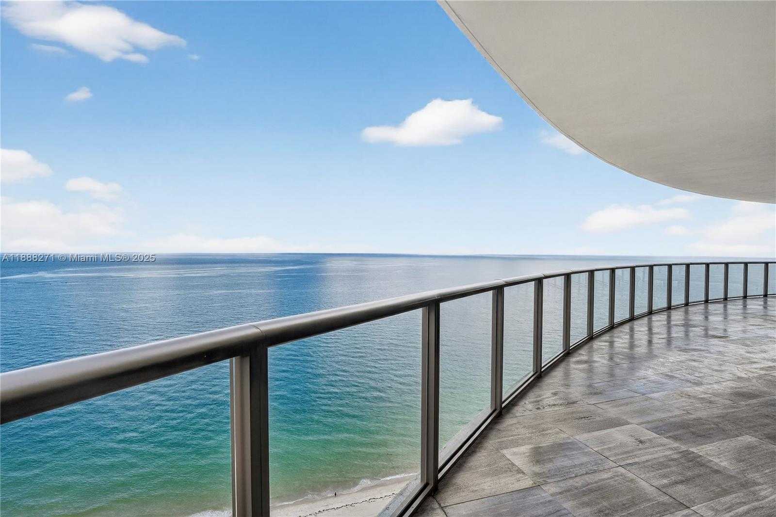 Small Image of Bal Harbour Number 34