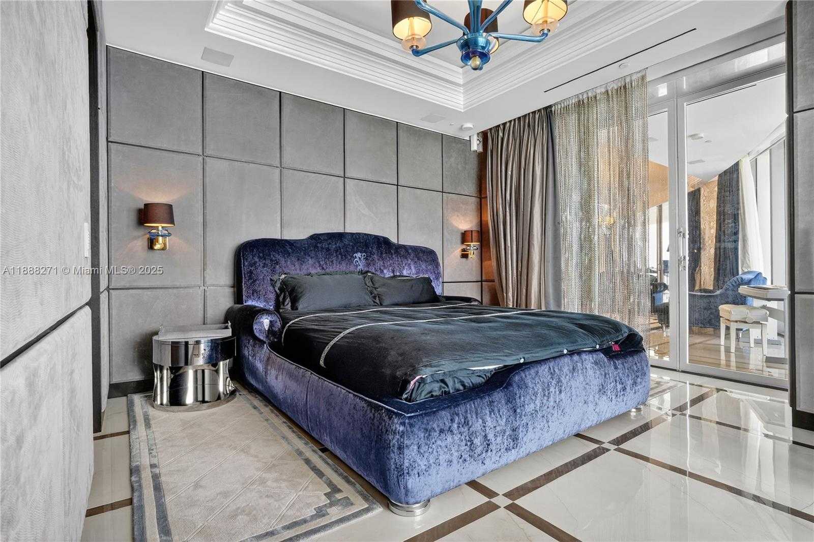 Small Image of Bal Harbour Number 7