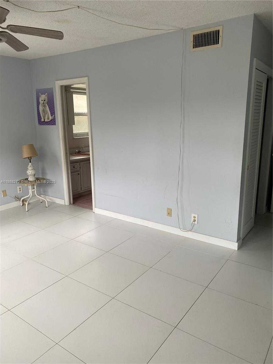 Small Image of 610 NORTH EAST 12TH AVE #308, Hallandale Beach Number 14