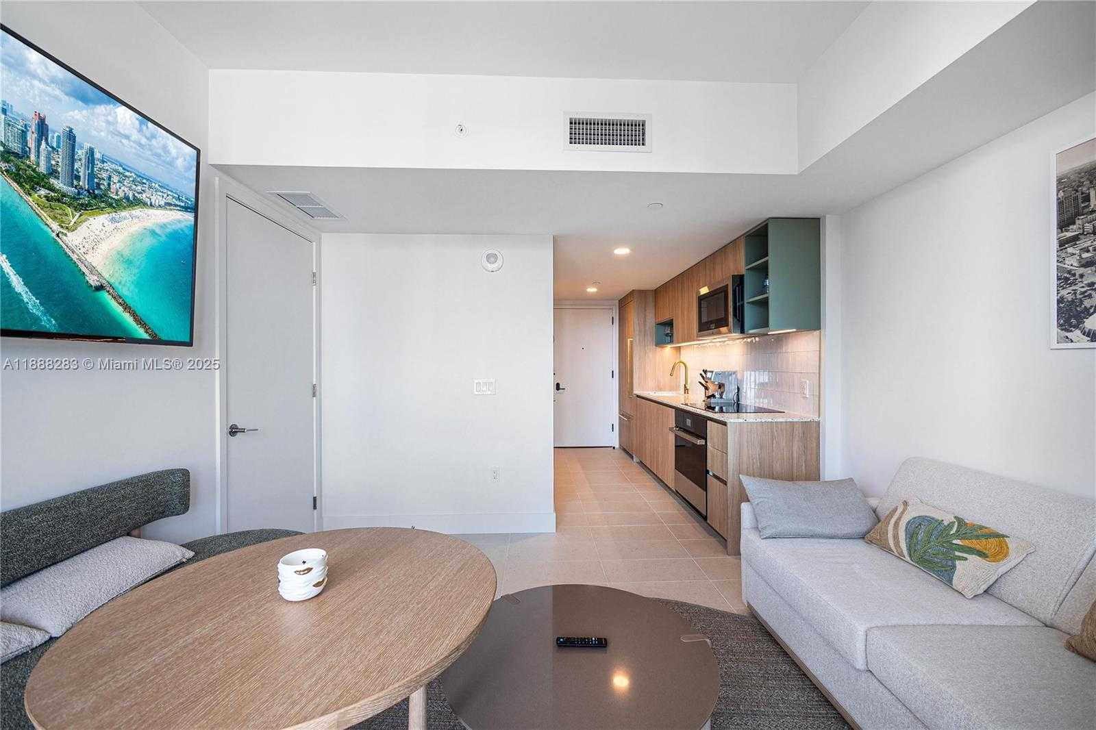 Small Image of 601 NORTH EAST 1 #3214, Miami Number 11